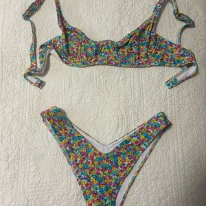 Bright swimwear capri top and azura bottom in wildflower colourway - large